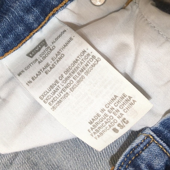 Levi’s 515 Boot Cut Embellished Pocket  Regular women's jeans size 6 - Picture 6 of 9